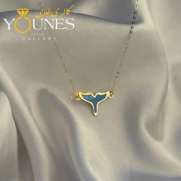 تصویر دوم گردنبند میناکاری دم وال نیلی طلا